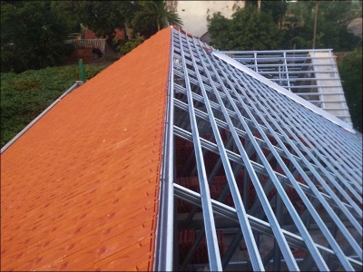Tư vấn lựa chọn loại ngói phù hợp thi công mái nhà bền đẹp